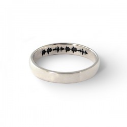 Custom Soundwave Rings etch the image of your personal sound wave onto a ring to create a one of a kind expression of you! Choose to record a voice message or use a line from your favourite piece of music.